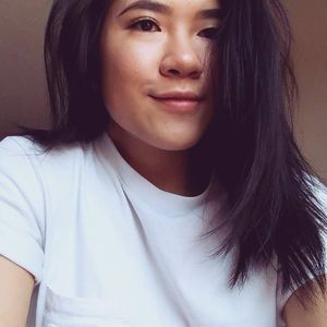 Meet your Posher, Flora